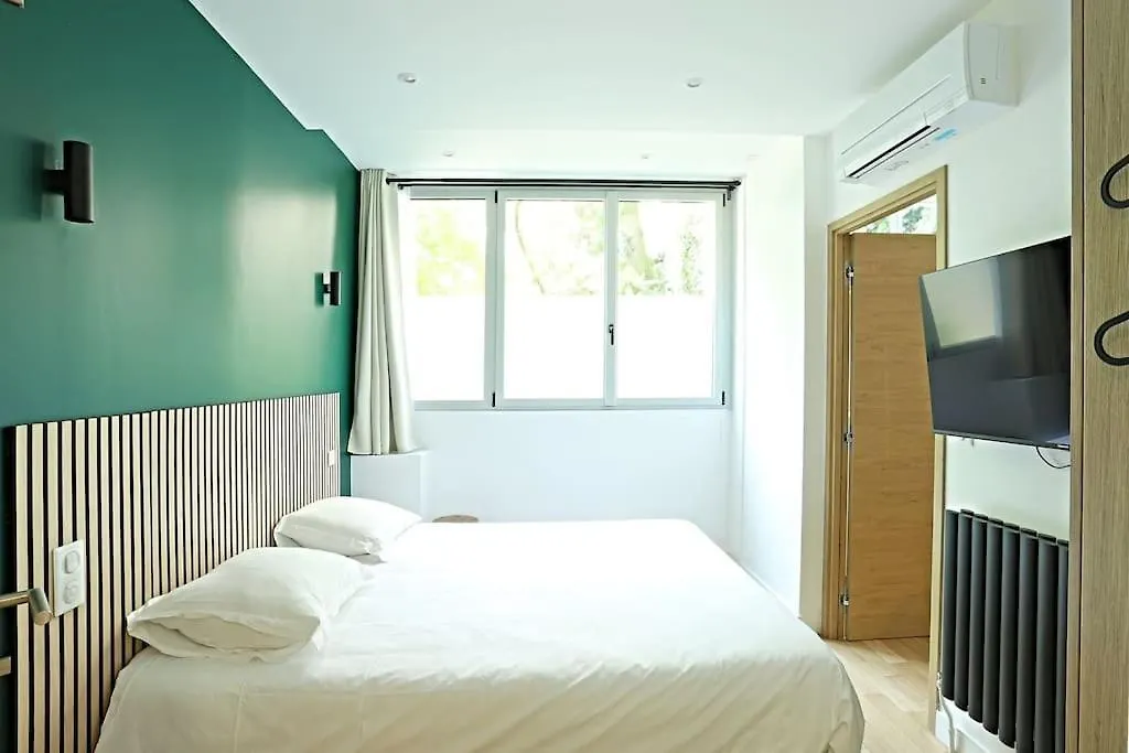 8 Personnes Avec Sauna *