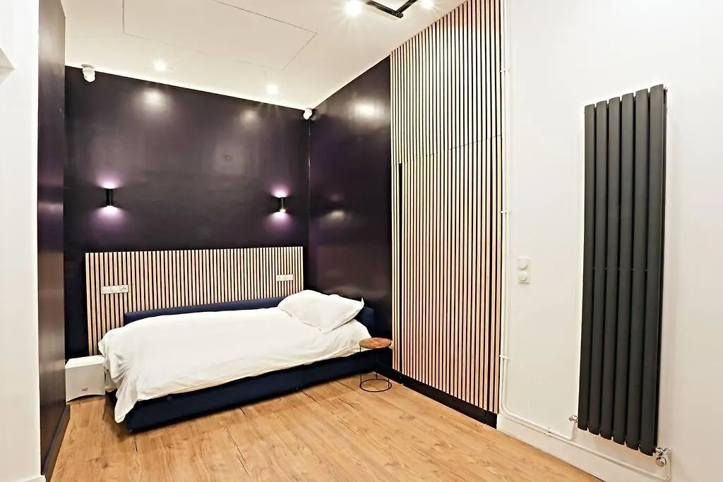 8 Personnes Avec Sauna Διαμέρισμα Παρίσι